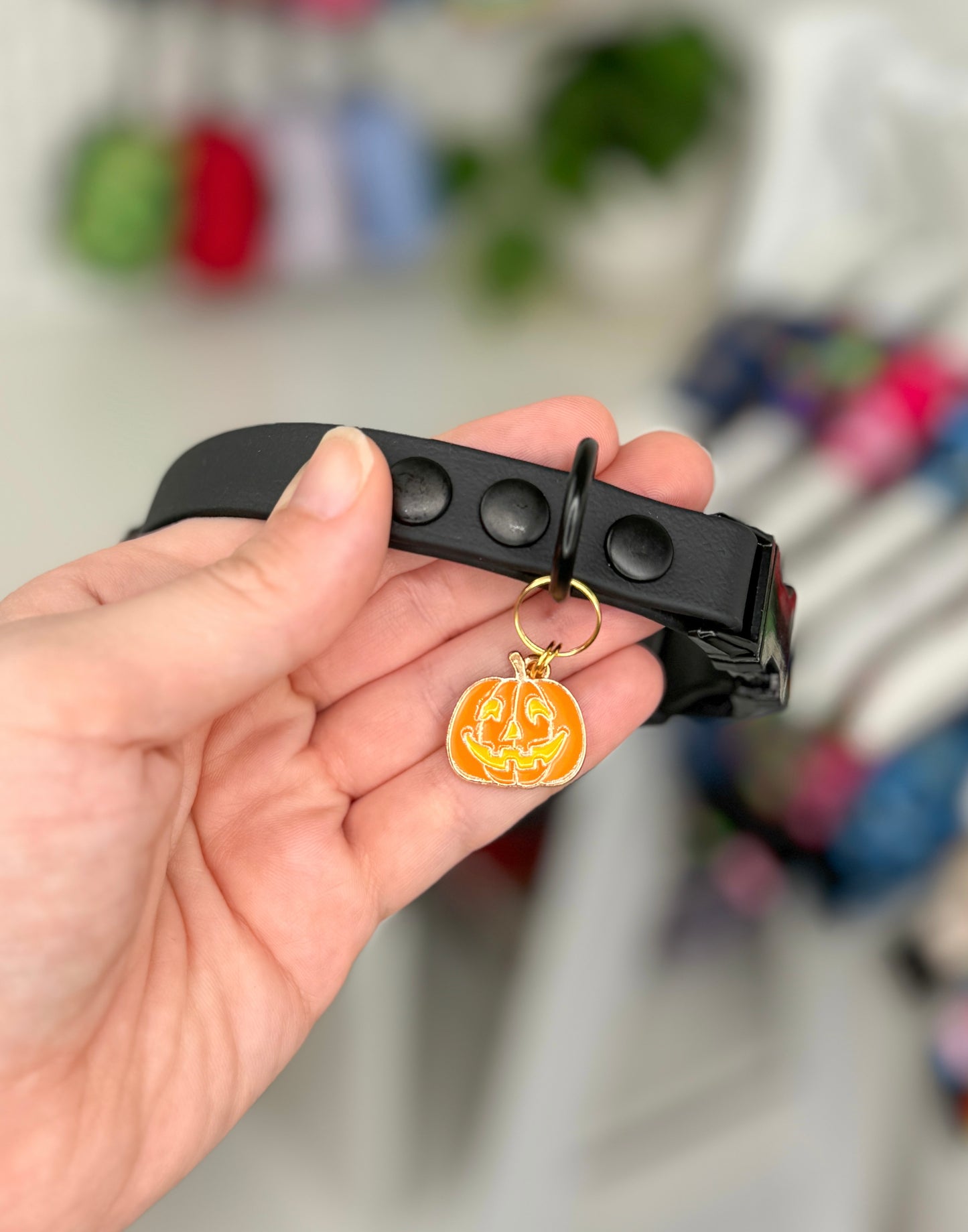 Jack-o'-lantern Collar Charm